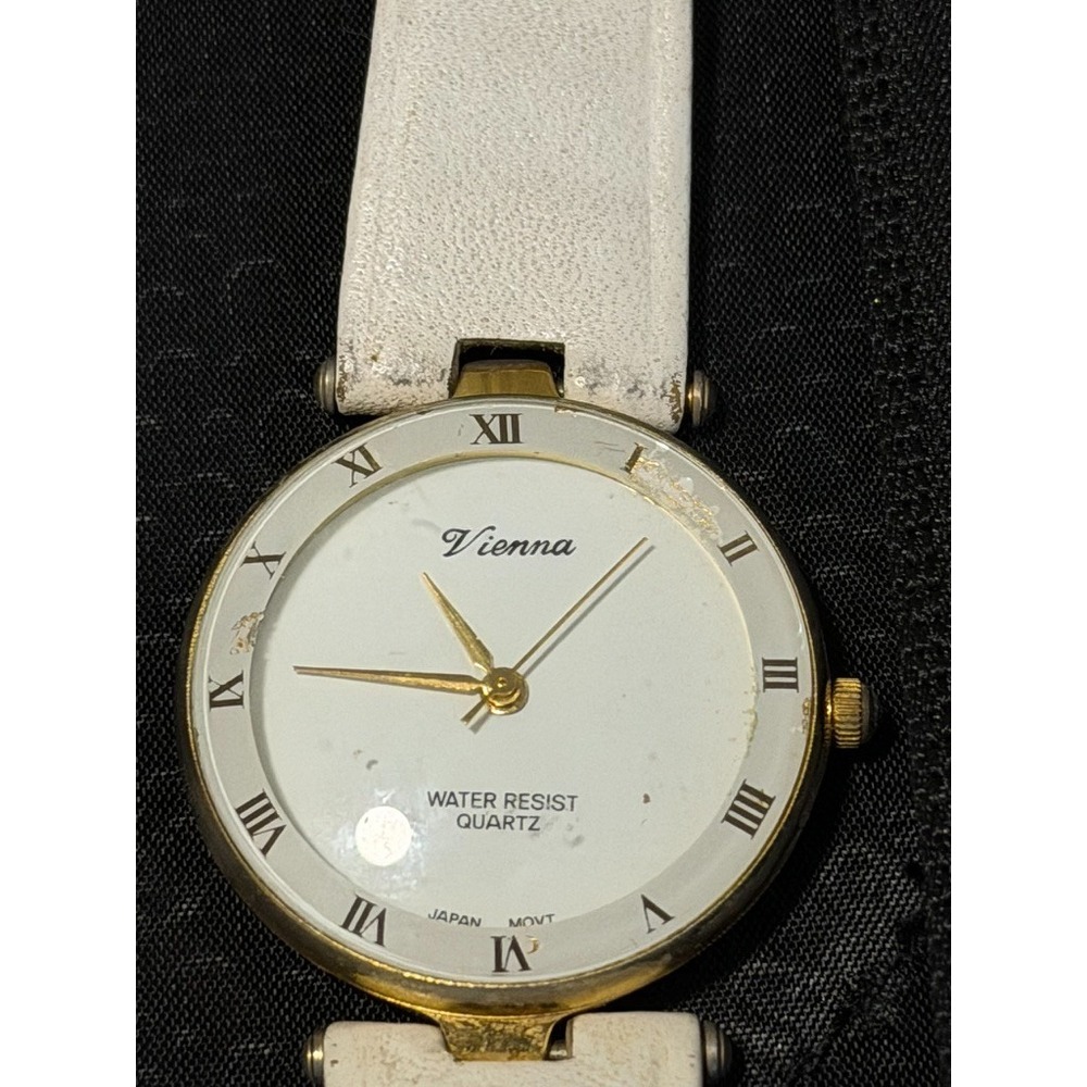 Vienna Quartz Watch Gold Tone White Dial Roman Numerals Japan Movt Working